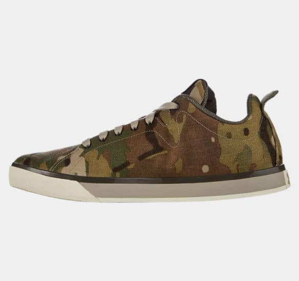 camouflage under armour shoes