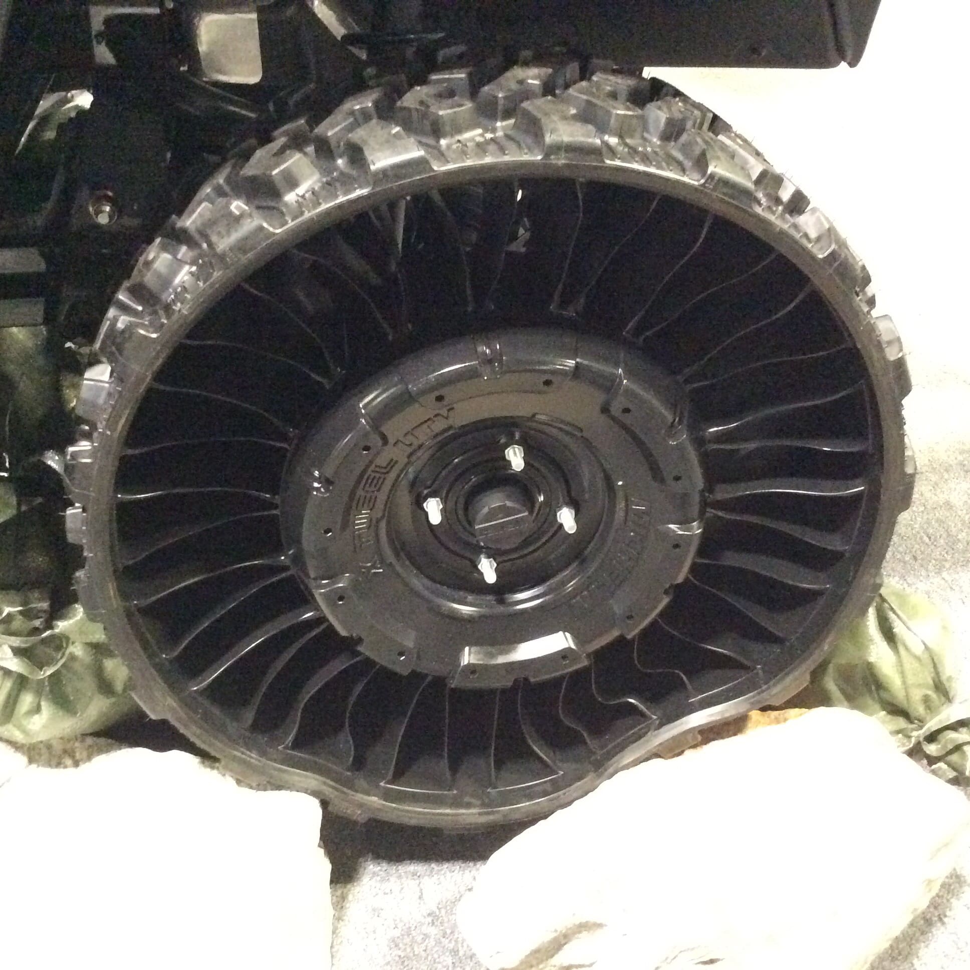 Sofic - Michelin X Tweel Utv Airless Radial Tire - Soldier Systems Daily