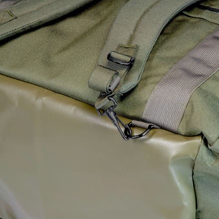 REFactor Enhanced Kit Bag bottom feature