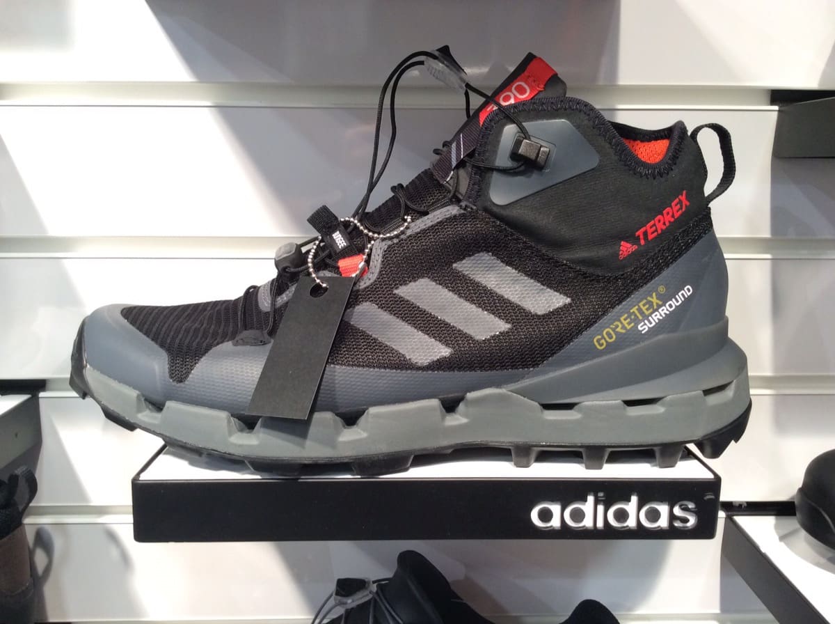 adidas terrex 390