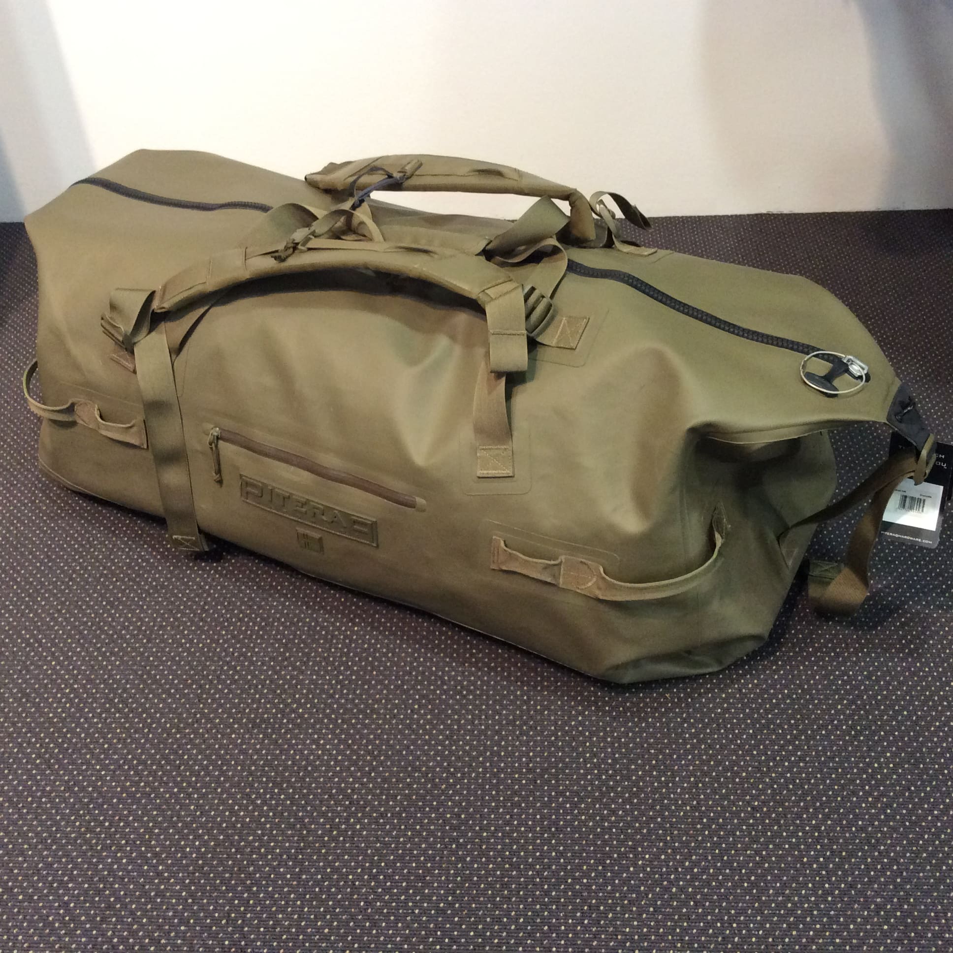 Carry On Duffel Bag | Comfortable & Functional | LAPG