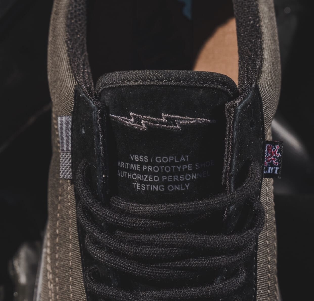 Vans defcon outlet 2019