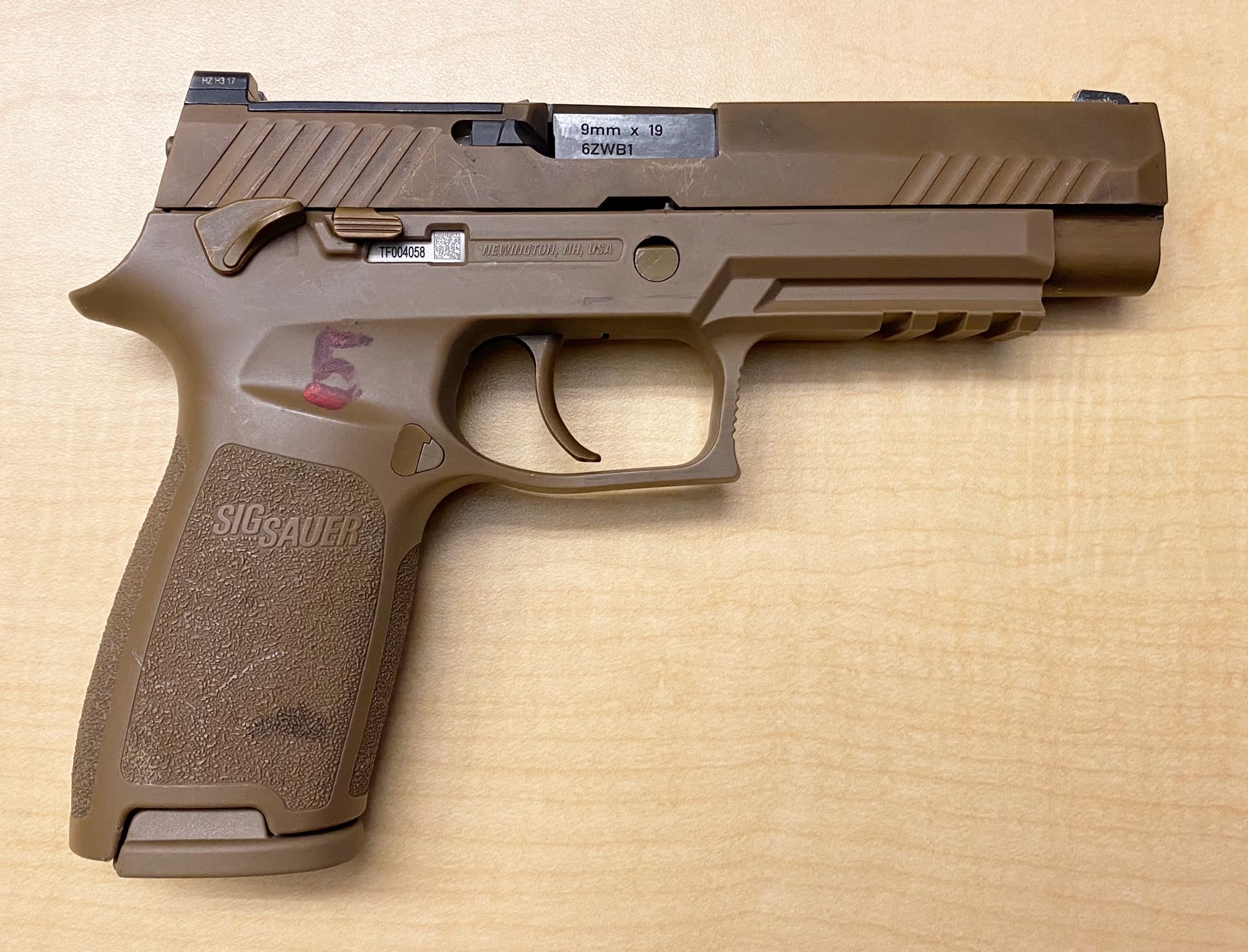 Now’s Your Chance To Get A Surplus M17 MHS Pistol from SIG SAUER