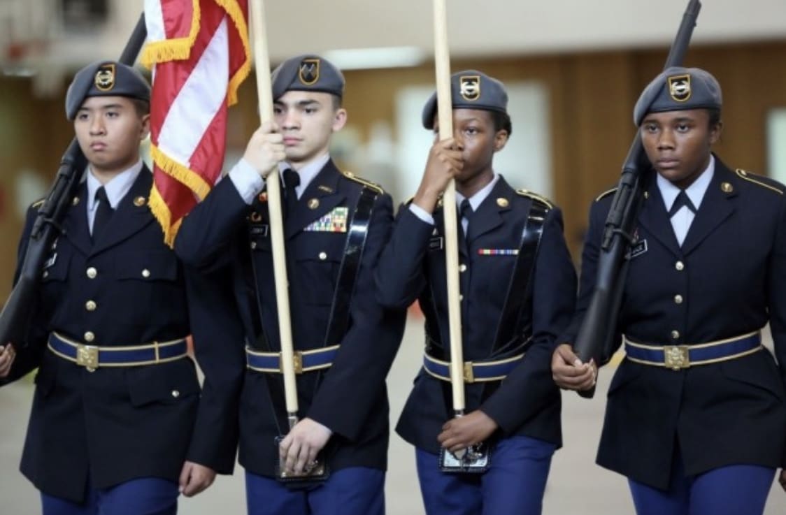 us-army-to-test-new-tech-based-jrotc-program-at-select-schools