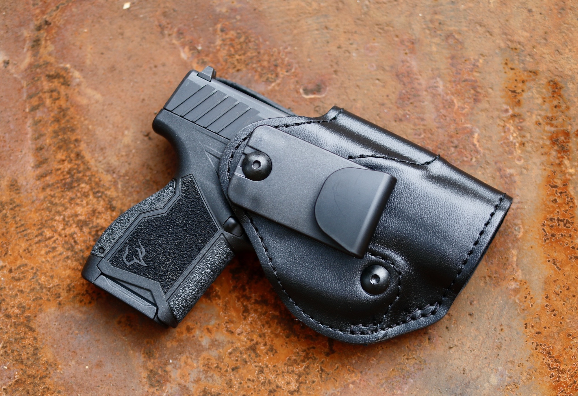 Taurus GX4 IWB Holster