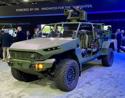 AUSA 21 - GM Defense Infantry Squad Vehicle | Soldier Systems Daily ...