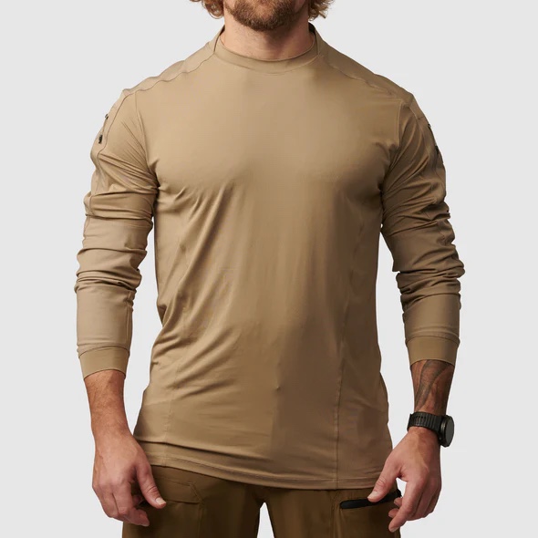 Athleisure Warm Up Long-Sleeved Shirt from Born Primitive