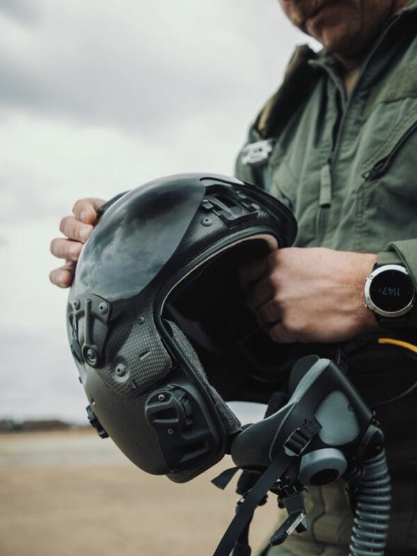 Gentex PURSUIT Helmet System Selected as US Navy Next Generation Fixed ...