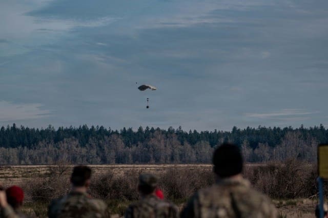 1st Special Forces Group (Airborne) Parachute Riggers Make History on Joint Base Lewis-McChord 1st Special Forces Group (Airborne) Parachute Riggers Make History on Joint Base Lewis-McChord