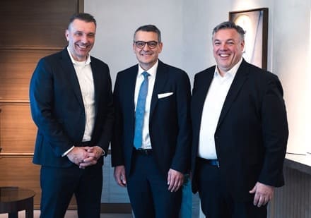 HENSOLDT and Schwarz Digits Form Strategic Partnership for Data-Driven Defence Capabilities HENSOLDT and Schwarz Digits Form Strategic Partnership for Data-Driven Defence Capabilities